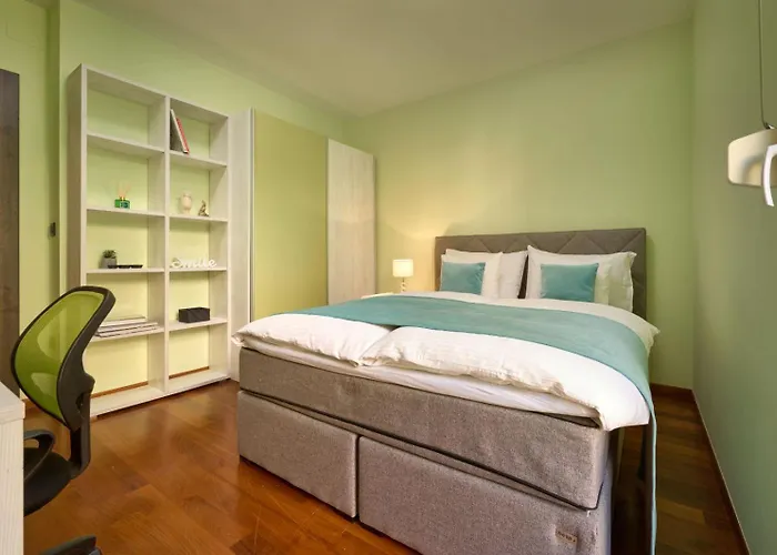 Sea View & Garage - Modern 3br Appartement *